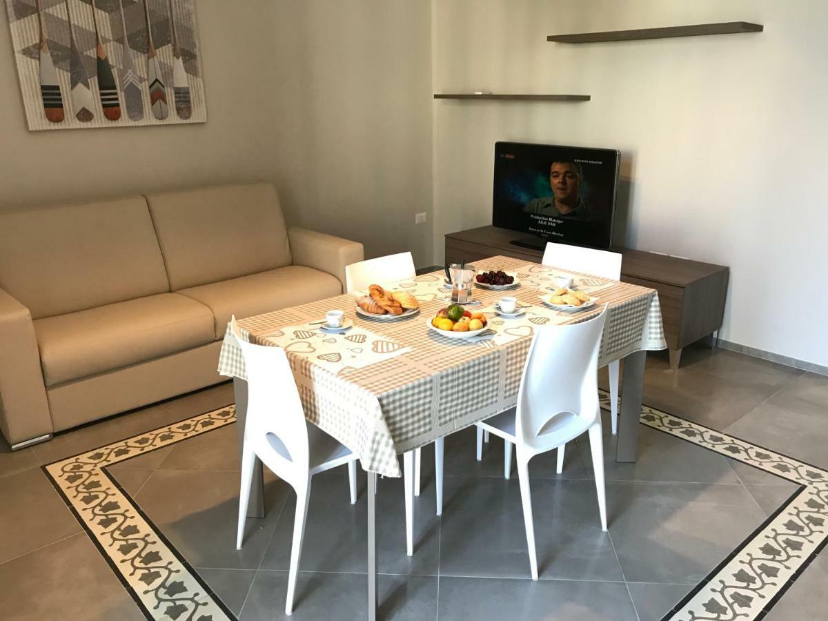 Casa Vacanze La Scalinata Bisceglie Extérieur photo