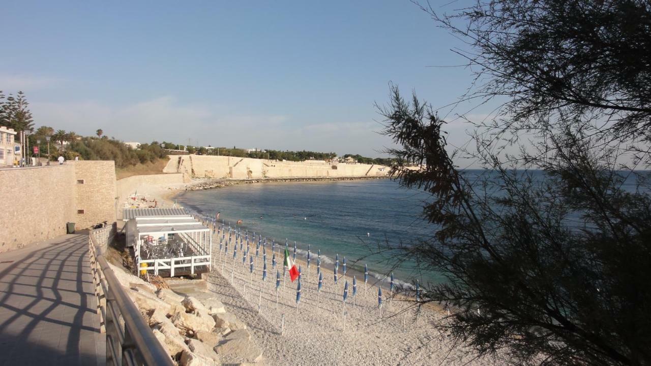 Casa Vacanze La Scalinata Bisceglie Extérieur photo